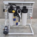 جلوی دستگاه تصفیه آب 1200 گالن